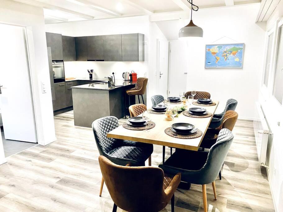 Unique Penthouse With Gallery And Mountain View 칸더슈텍 외부 사진