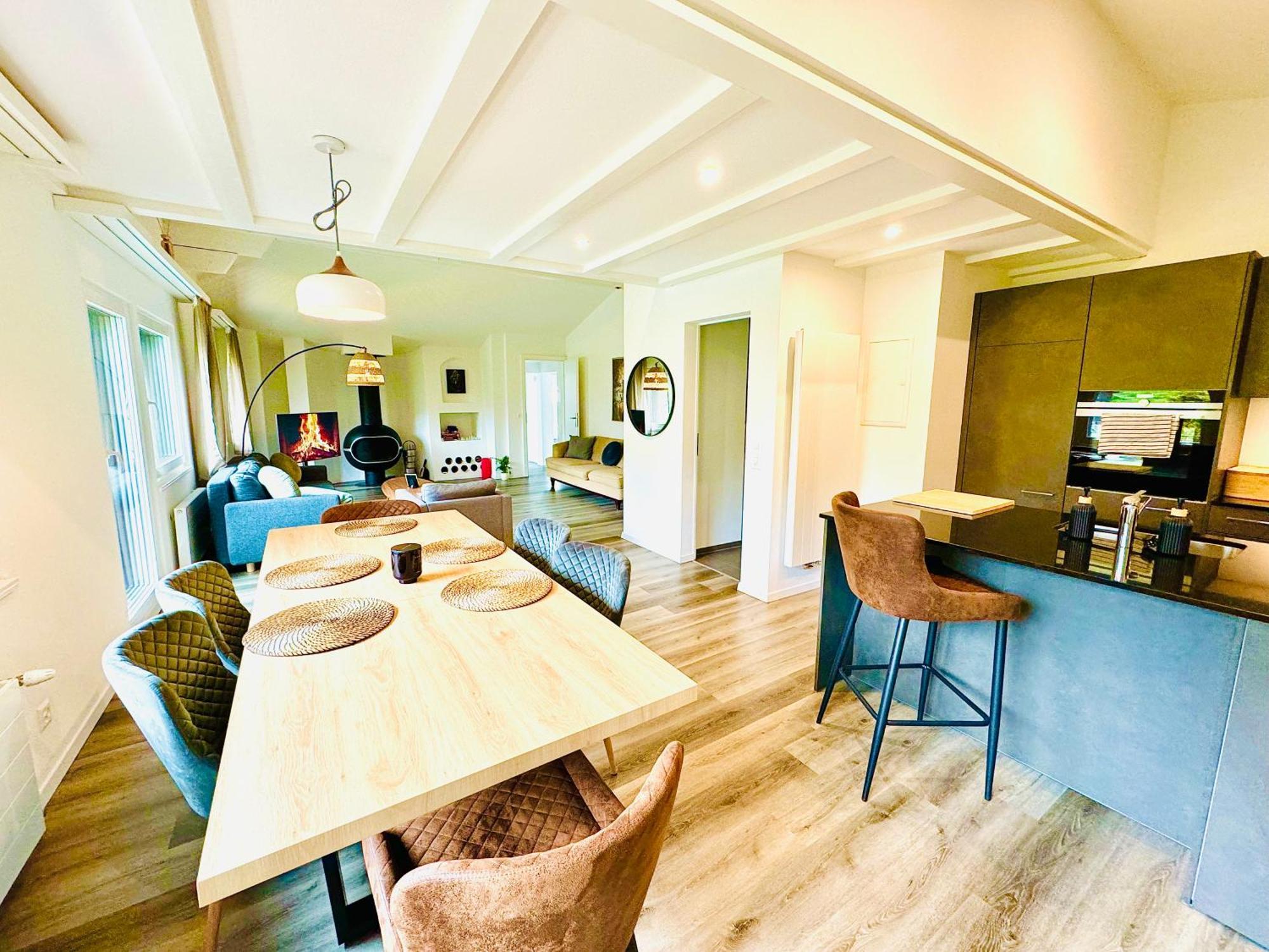 Unique Penthouse With Gallery And Mountain View 칸더슈텍 외부 사진