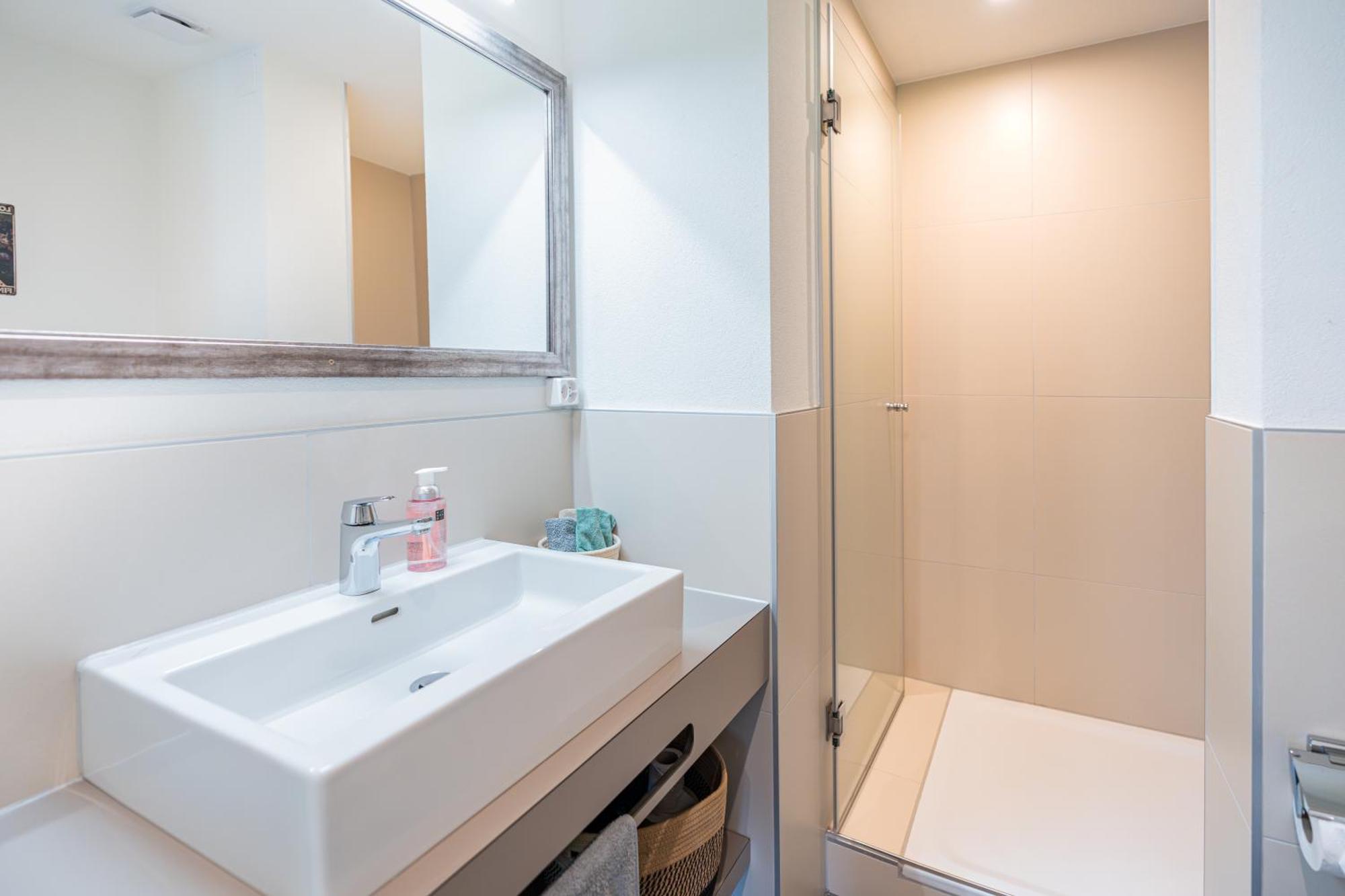 Unique Penthouse With Gallery And Mountain View 칸더슈텍 외부 사진