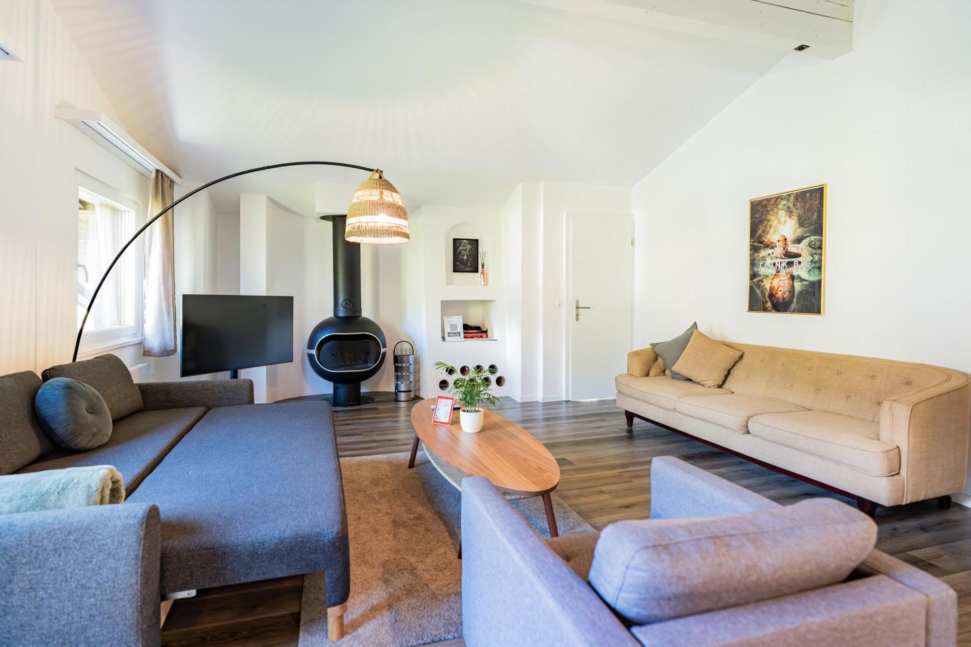 Unique Penthouse With Gallery And Mountain View 칸더슈텍 외부 사진